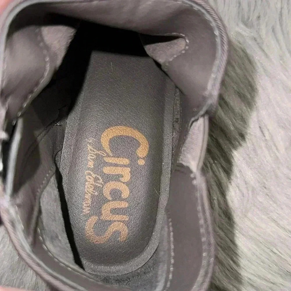 Circus by Sam Edelman 8.5 Preston Grey Faux Suede Stacked Heel Ankle Boots - Picture 5 of 13